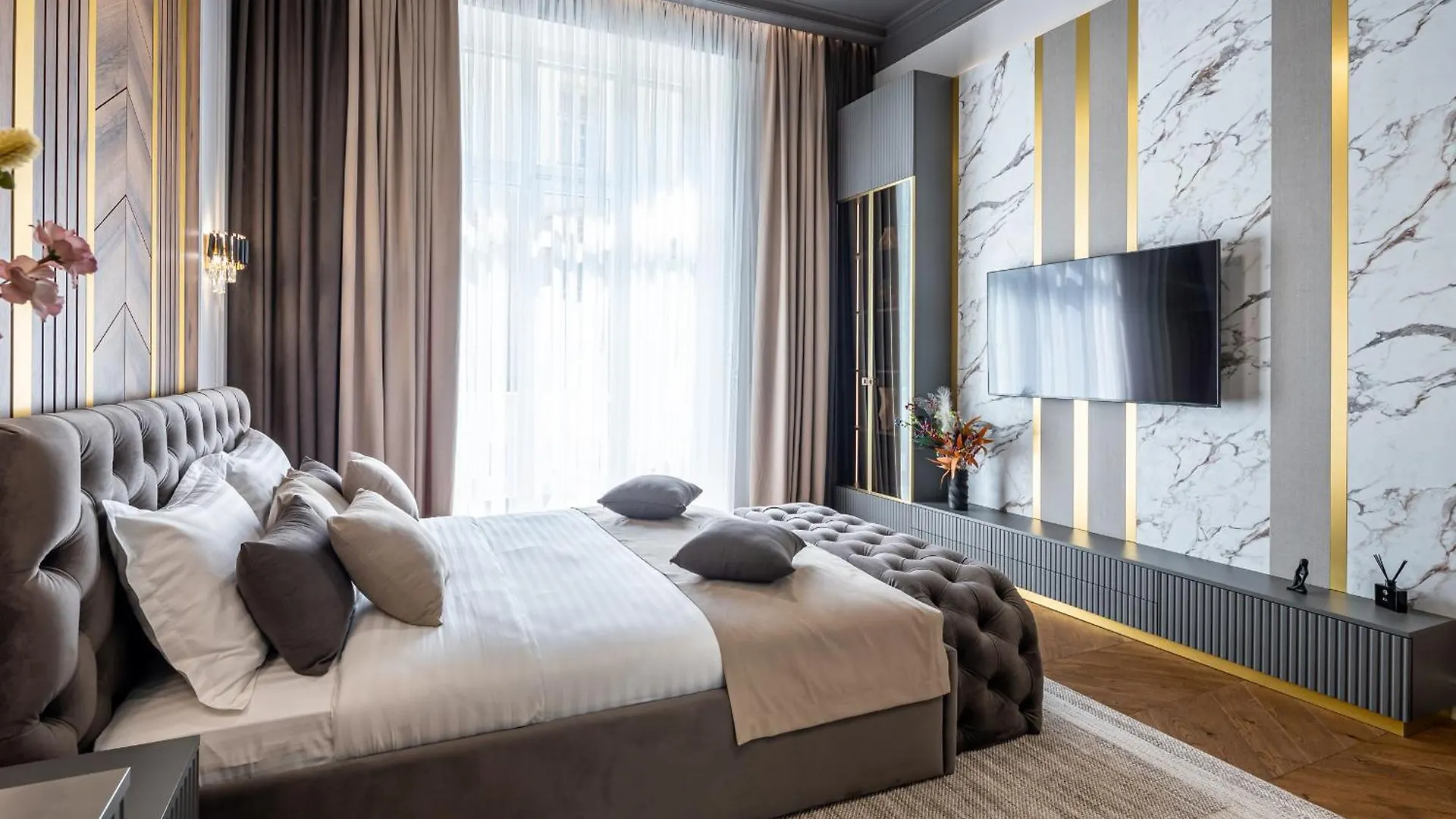 Royal Apart On Fredra 4 Lviv Ukrajna